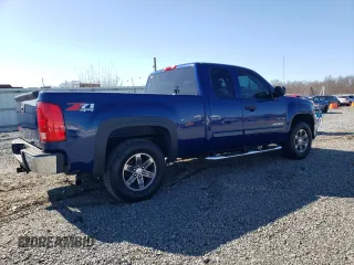 2013 GMC Sierra 1500 SLE with VIN 1GTR2VE7XDZ104307, listed as a Copart auction lot 49915705 with 42,748 mi miles and Salvage Title. Bid and sale history available at DreamBid. Image 3.
