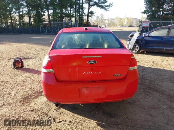 2008 Ford Focus S with VIN 1FAHP34N68W210722, listed as a IAAI auction lot 40556454 with 222,106 mi miles. Bid and sale history available at carsss.com. Image 17.