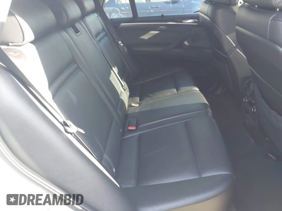 2012 BMW X5 35i с VIN 5UXZV4C53CL750601, выставлен на аукционе IAAI как лот 41946731 с пробегом 111 026 миль миль и . История ставок и продаж доступна на DreamBid. Изображение 8.