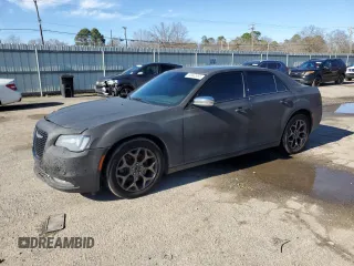 2015 Chrysler 300 with VIN 2C3CCAGGXFH756960, listed as a Copart auction lot 44942955 with 137,954 mi miles and Clean Title. Bid and sale history available at carsss.com. Image 1.