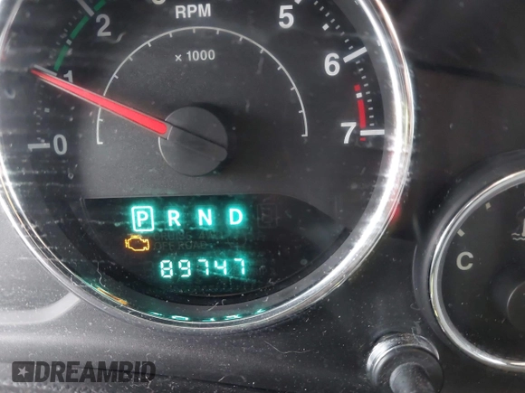 2013 Jeep Wrangler Unlimited Sport z VIN 1C4BJWDG3DL669593, wystawiony jako IAAI lot #42161265 z przebiegiem 89 747 mil mil oraz . Historia ofert i sprzedaży dostępna na DreamBid. Obrazek 16.