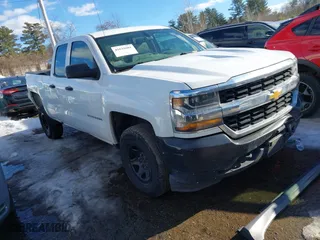 2018 Chevrolet Silverado 1500 Work Truck with VIN 1GCVKNEH0JZ234678, listed as a IAAI auction lot 41635601 with 281,758 mi miles. Bid and sale history available at carsss.com. Image 1.