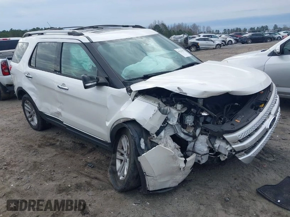 2014 Ford Explorer XLT with VIN 1FM5K7D87EGC11103, listed as a IAAI auction lot 41754353 with 143,368 mi miles. Bid and sale history available at carsss.com. Image 1.