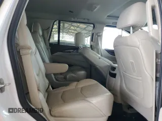 2016 Cadillac Escalade Luxury Collection z VIN 1GYS3BKJ0GR208476, wystawiony jako Copart lot #55760685 z przebiegiem 123 549 mil mil oraz Szkoda całkowita • Salvage title. Historia ofert i sprzedaży dostępna na DreamBid. Obrazek 10.