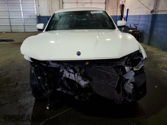 2018 Maserati Levante with VIN ZN661XUA1JX299279, listed as a Copart auction lot 48740135 with 0 mi miles and Clean Title. Bid and sale history available at carsss.com. Image 5.