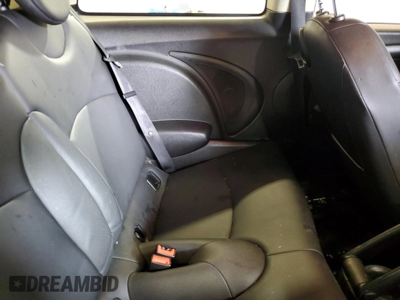 2012 MINI Hardtop with VIN WMWSU3C5XCT185017, listed as a Copart auction lot 61015285 with 129,288 mi miles and Clean title. Bid and sale history available at DreamBid. Image 10.
