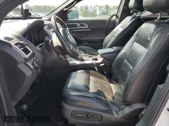 2014 Ford Explorer XLT z VIN 1FM5K8D89EGA05531, wystawiony jako Copart lot #57448895 z przebiegiem 164 560 mil mil oraz Czysty tytuł • Clean title. Historia ofert i sprzedaży dostępna na DreamBid. Obrazek 7.