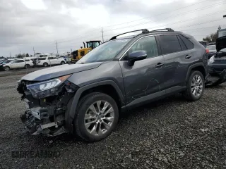 2021 Toyota RAV4 XLE Premium z VIN 2T3A1RFV9MC181112, wystawiony jako Copart lot #46335305 z przebiegiem 69 661 mil mil oraz Szkoda całkowita • Salvage title. Historia ofert i sprzedaży dostępna na DreamBid. Obrazek 1.