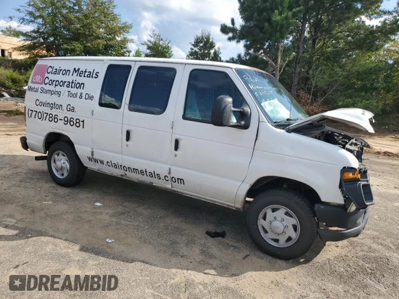 2008 Ford Econoline Cargo Commercial with VIN 1FTNE14L28DA36035, listed as a Copart auction lot 71575904 with 305,497 mi miles and Salvage title. Bid and sale history available at DreamBid. Image 4.