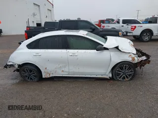 2023 Kia Forte GT-Line with VIN 3KPF54AD7PE561530, listed as a IAAI auction lot 41395091 with 15,515 mi miles. Bid and sale history available at carsss.com. Image 13.