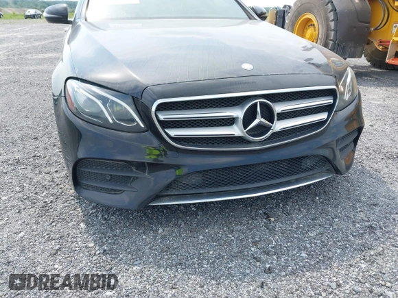 2017 Mercedes-Benz E 300 Luxury with VIN WDDZF4KB7HA083210, listed as a IAAI auction lot 41879350 with Not provided miles and . Bid and sale history available at DreamBid. Image 6.