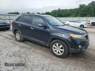 2012 Kia Sorento LX z VIN 5XYKT4A67CG237867, wystawiony jako Copart lot #59290895 z przebiegiem 276 190 mil mil oraz Szkoda całkowita • Salvage title. Historia ofert i sprzedaży dostępna na DreamBid. Obrazek 4.