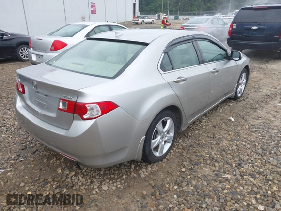 2010 Acura TSX z VIN JH4CU2F63AC032464, wystawiony jako IAAI lot #42415970 z przebiegiem 229 065 mil mil oraz . Historia ofert i sprzedaży dostępna na DreamBid. Obrazek 4.
