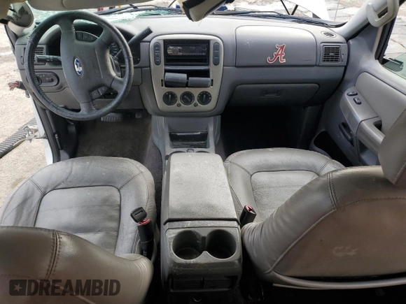 2005 Ford Explorer XLT with VIN 1FMZU63K45UC05666, listed as a Copart auction lot 45908855 with Not provided miles and Non repairable. Bid and sale history available at DreamBid. Image 8.