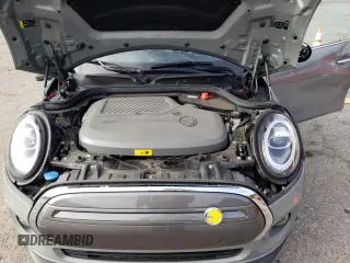 2021 MINI Hardtop Cooper SE with VIN WMWXP3C01M2N89221, listed as a Copart auction lot 79706014 with Not Provided miles and Salvage Title. Bid and sale history available at DreamBid. Image 11.