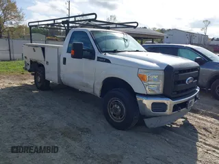 2011 Ford Super Duty F-250 SRW XL with VIN 1FDBF2B66BEC47481, listed as a IAAI auction lot 41893491 with 306,160 mi miles. Bid and sale history available at carsss.com. Image 1.