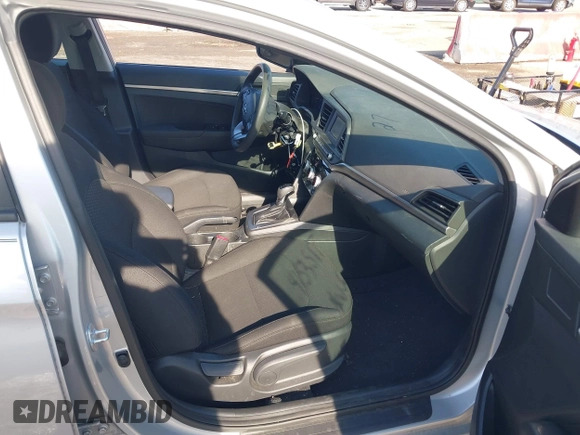 2019 Hyundai Elantra SE with VIN 5NPD74LF0KH466005, listed as a IAAI auction lot 41535177 with 39,385 mi miles and . Bid and sale history available at DreamBid. Image 5.