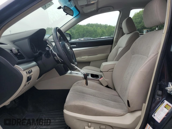 2013 Subaru Legacy Premium z VIN 4S3BMBC61D3044070, wystawiony jako Copart lot #59957375 z przebiegiem 134 529 mil mil oraz Czysty tytuł • Clean title. Historia ofert i sprzedaży dostępna na DreamBid. Obrazek 7.