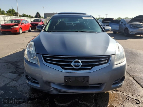 2010 Nissan Altima SL with VIN 1N4AL2AP6AN564863, listed as a Copart auction lot 62298535 with 137,578 mi miles and Salvage title. Bid and sale history available at DreamBid. Image 5.