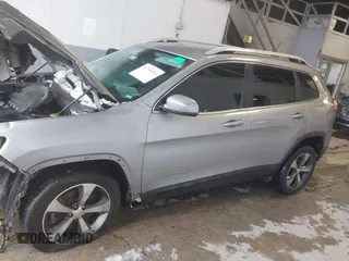 2019 Jeep Cherokee Limited with VIN 1C4PJLDB9KD402913, listed as a IAAI auction lot 40760506 with 106,393 mi miles and . Bid and sale history available at DreamBid. Image 15.