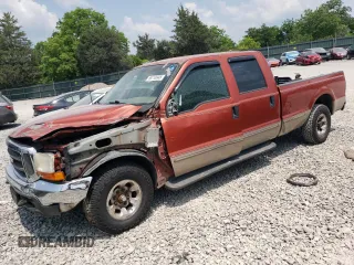 1999 Ford F-350 XL with VIN 1FTSW30F7XEA17095, listed as a Copart auction lot 59718945 with 35,635 mi miles and Salvage title. Bid and sale history available at DreamBid. Image 1.