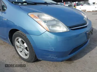 2007 Toyota Prius with VIN JTDKB20U777643822, listed as a IAAI auction lot 42117612 with 202,704 mi miles and . Bid and sale history available at carsss.com. Image 6.