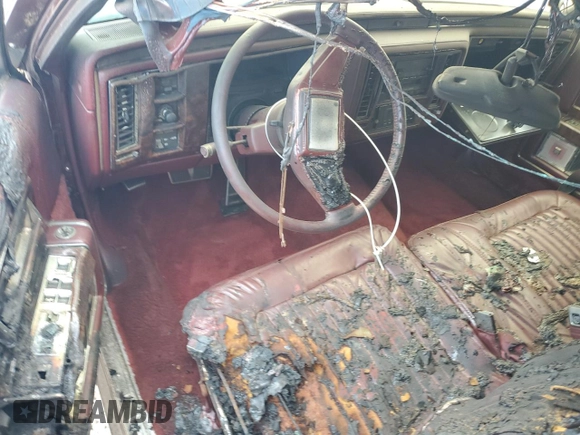 1992 Cadillac Brougham z VIN 1G6DW54E8NR712443, wystawiony jako Copart lot #51482635 z przebiegiem Nie podano mil oraz Nie do naprawy. Historia ofert i sprzedaży dostępna na DreamBid. Obrazek 8.