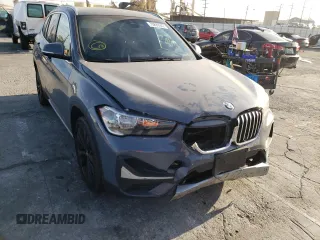 2020 BMW X1 sDrive28i with VIN WBXJG7C01L5R92602, listed as a Copart auction lot 72885942 with 37,130 mi miles. Bid and sale history available at carsss.com. Image 4.