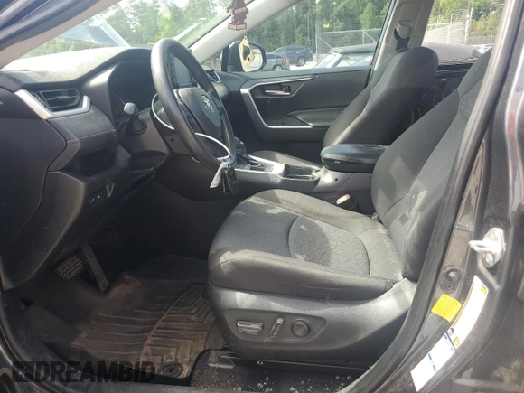 2020 Toyota RAV4 XLE with VIN 2T3P1RFV4LC096476, listed as a Copart auction lot 56592615 with 90,310 mi miles and Salvage title. Bid and sale history available at DreamBid. Image 7.