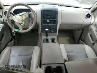 2007 Ford Explorer XLT z VIN 1FMEU73E17UB44987, wystawiony jako Copart lot #55864465 z przebiegiem 205 254 mil mil oraz Szkoda całkowita • Salvage title. Historia ofert i sprzedaży dostępna na DreamBid. Obrazek 8.