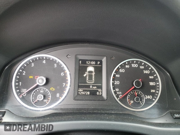 2011 Volkswagen Tiguan SE with VIN WVGBV7AX1BW546543, listed as a Copart auction lot 48498065 with 129,728 mi miles and Clean Title. Bid and sale history available at DreamBid. Image 9.