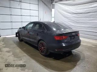 2015 Audi A3 Premium z VIN WAUACGFF4F1020977, wystawiony jako Copart lot #52720745 z przebiegiem 124 435 mil mil oraz Szkody całkowita. Historia ofert i sprzedaży dostępna na DreamBid. Obrazek 2.