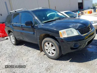 2010 Mitsubishi Endeavor LS z VIN 4A4JN2AS4AE017253, wystawiony jako IAAI lot #41874962 z przebiegiem 212 079 mil mil oraz . Historia ofert i sprzedaży dostępna na DreamBid. Obrazek 1.