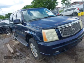 2004 Cadillac Escalade z VIN 1GYEK63N84R211615, wystawiony jako IAAI lot #42394289 z przebiegiem 298 520 mil mil oraz . Historia ofert i sprzedaży dostępna na DreamBid. Obrazek 1.
