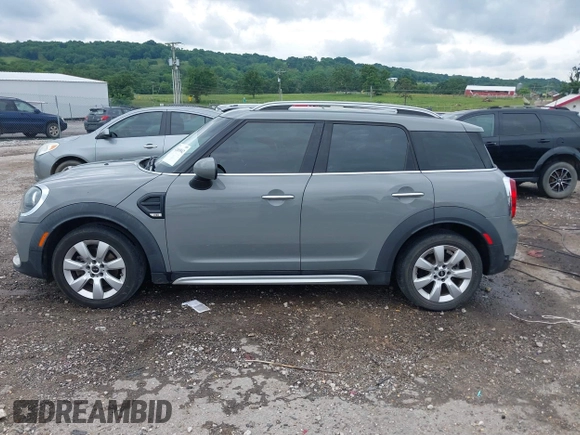2019 MINI Countryman Cooper with VIN WMZYS7C52K3F45392, listed as a IAAI auction lot 42469942 with 97,731 mi miles and . Bid and sale history available at DreamBid. Image 14.
