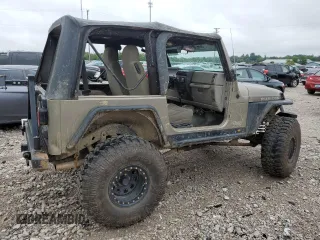 2004 Jeep Wrangler Rubicon with VIN 1J4FA69S94P774219, listed as a Copart auction lot 62806594 with 121,819 mi miles and Salvage Title. Bid and sale history available at carsss.com. Image 3.