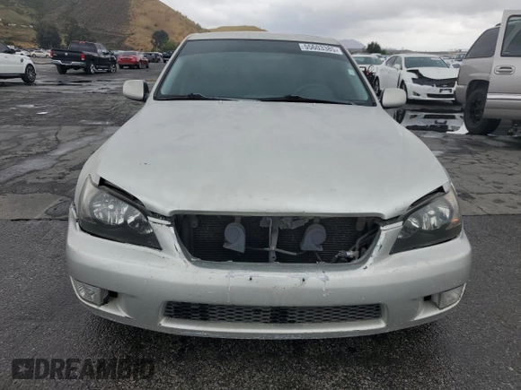 2004 Lexus IS 300/350 with VIN JTHBD192840083639, listed as a Copart auction lot 55603385 with 270,236 mi miles and Clean Title. Bid and sale history available at DreamBid. Image 5.