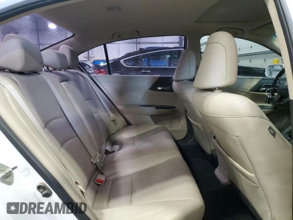 2015 Honda Accord EX-L z VIN 1HGCR2F81FA131728, wystawiony jako Copart lot #57579225 z przebiegiem 168 634 mil mil oraz Szkoda całkowita • Salvage title. Historia ofert i sprzedaży dostępna na DreamBid. Obrazek 10.