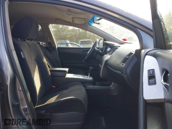 2013 Nissan Murano SV with VIN JN8AZ1MW7DW305484, listed as a IAAI auction lot 41884331 with 130,380 mi miles. Bid and sale history available at carsss.com. Image 5.