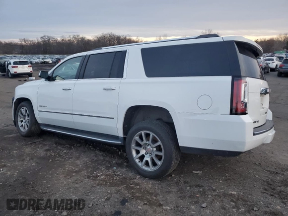 2020 GMC Yukon XL Denali with VIN 1GKS2HKJ1LR299560, listed as a Copart auction lot 84943284 with 99,084 mi miles and Salvage Title. Bid and sale history available at carsss.com. Image 2.