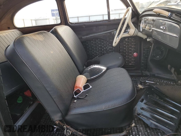 1964 Volkswagen Beetle with VIN 5976429, listed as a Copart auction lot 85807444 with 78,739 mi miles and Salvage Title. Bid and sale history available at DreamBid. Image 7.