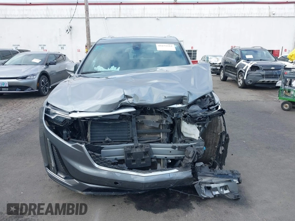 2021 Cadillac XT6 Premium Luxury with VIN 1GYKPDRS2MZ228111, listed as a IAAI auction lot 41671112 with 45,980 mi miles. Bid and sale history available at carsss.com. Image 12.