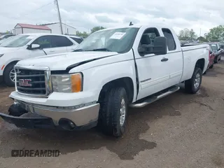 2008 GMC Sierra 1500 SLE1 z VIN 2GTEK19J781140144, wystawiony jako IAAI lot #42150790 z przebiegiem 186 929 mil mil oraz . Historia ofert i sprzedaży dostępna na DreamBid. Obrazek 17.