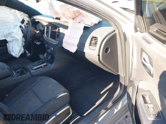 2019 Dodge Charger SXT with VIN 2C3CDXJG1KH537825, listed as a IAAI auction lot 41482387 with 71,062 mi miles and . Bid and sale history available at DreamBid. Image 5.