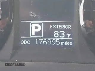 2015 Toyota Sienna L with VIN 5TDZK3DC5FS657115, listed as a IAAI auction lot 42109678 with 176,995 mi miles. Bid and sale history available at carsss.com. Image 7.