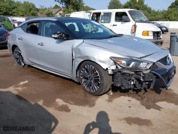 2017 Nissan Maxima SR with VIN 1N4AA6AP2HC401968, listed as a IAAI auction lot 40267157 with 94,254 mi miles. Bid and sale history available at carsss.com. Image 6.