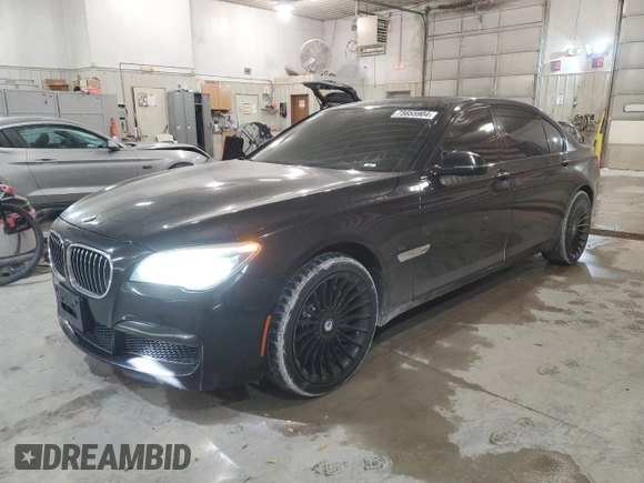 2013 BMW 7 Series 740Li xDrive with VIN WBAYF4C50DD127620, listed as a Copart auction lot 75655904 with 138,033 mi miles and Salvage title. Bid and sale history available at DreamBid. Image 1.