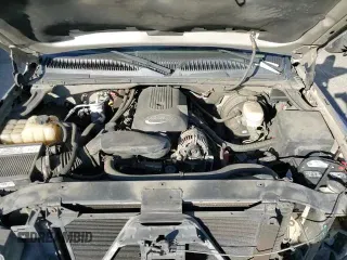2005 Chevrolet Silverado 1500 Work Truck с VIN 1GCEC19V15E102824, выставлен на аукционе Copart как лот 85328104 с пробегом 140 773 миль миль и Списание • Salvage title. История ставок и продаж доступна на DreamBid. Изображение 14.