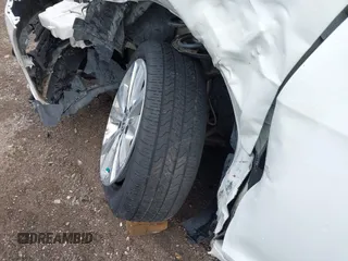 2021 Volkswagen Golf TSI z VIN 3VWG57AU9MM001027, wystawiony jako IAAI lot #42072074 z przebiegiem 81 819 mil mil oraz . Historia ofert i sprzedaży dostępna na DreamBid. Obrazek 19.