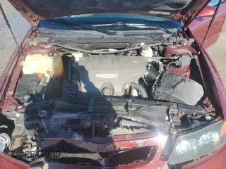 2002 Pontiac Bonneville SE z VIN 1G2HX54K824111919, wystawiony jako Copart lot #88044435 z przebiegiem 200 163 mil mil oraz Szkoda całkowita • Salvage title. Historia ofert i sprzedaży dostępna na DreamBid. Obrazek 11.